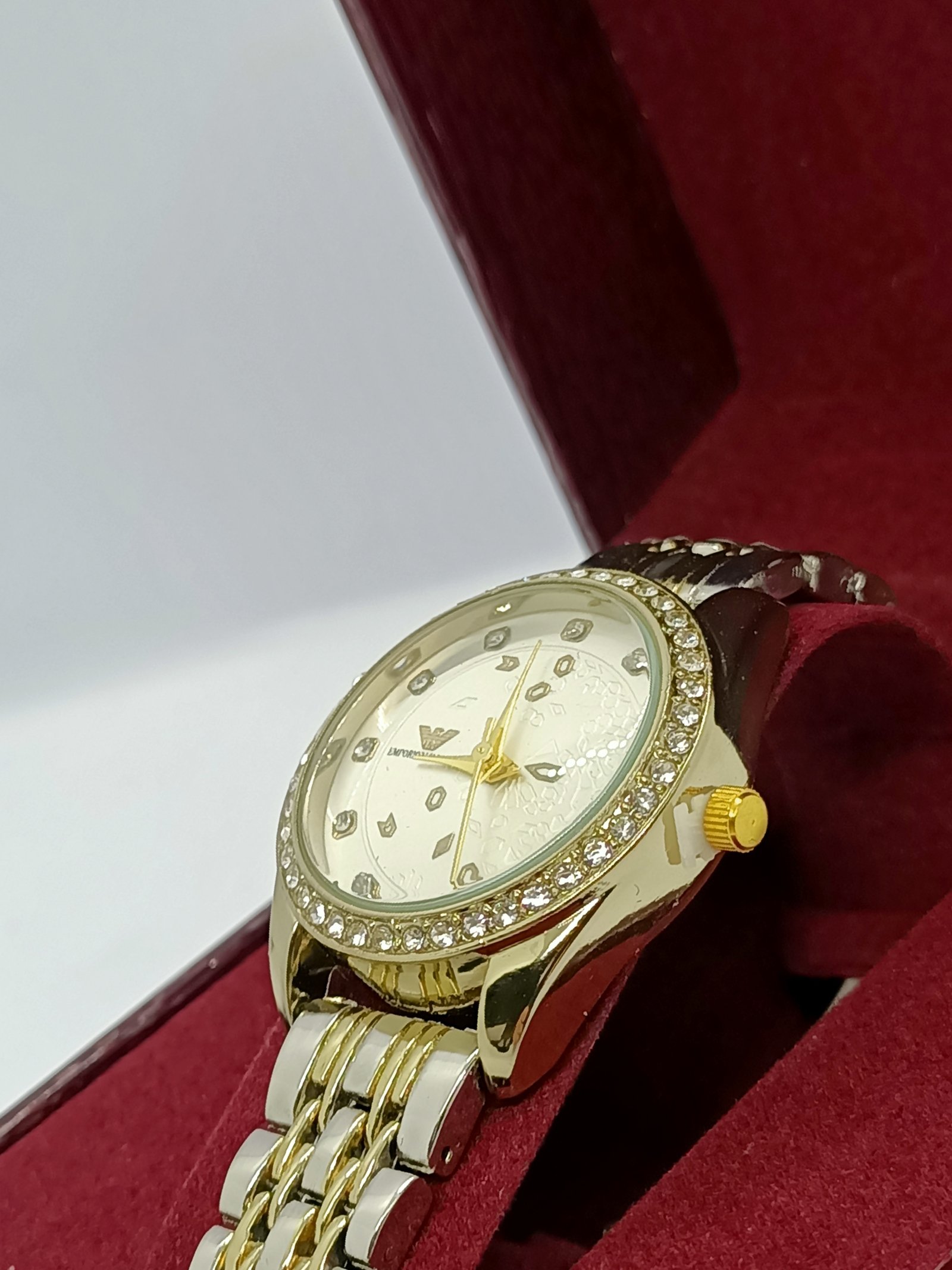 الصورة الرئيسية